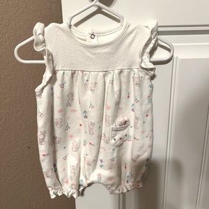 Cute romper with bunnies